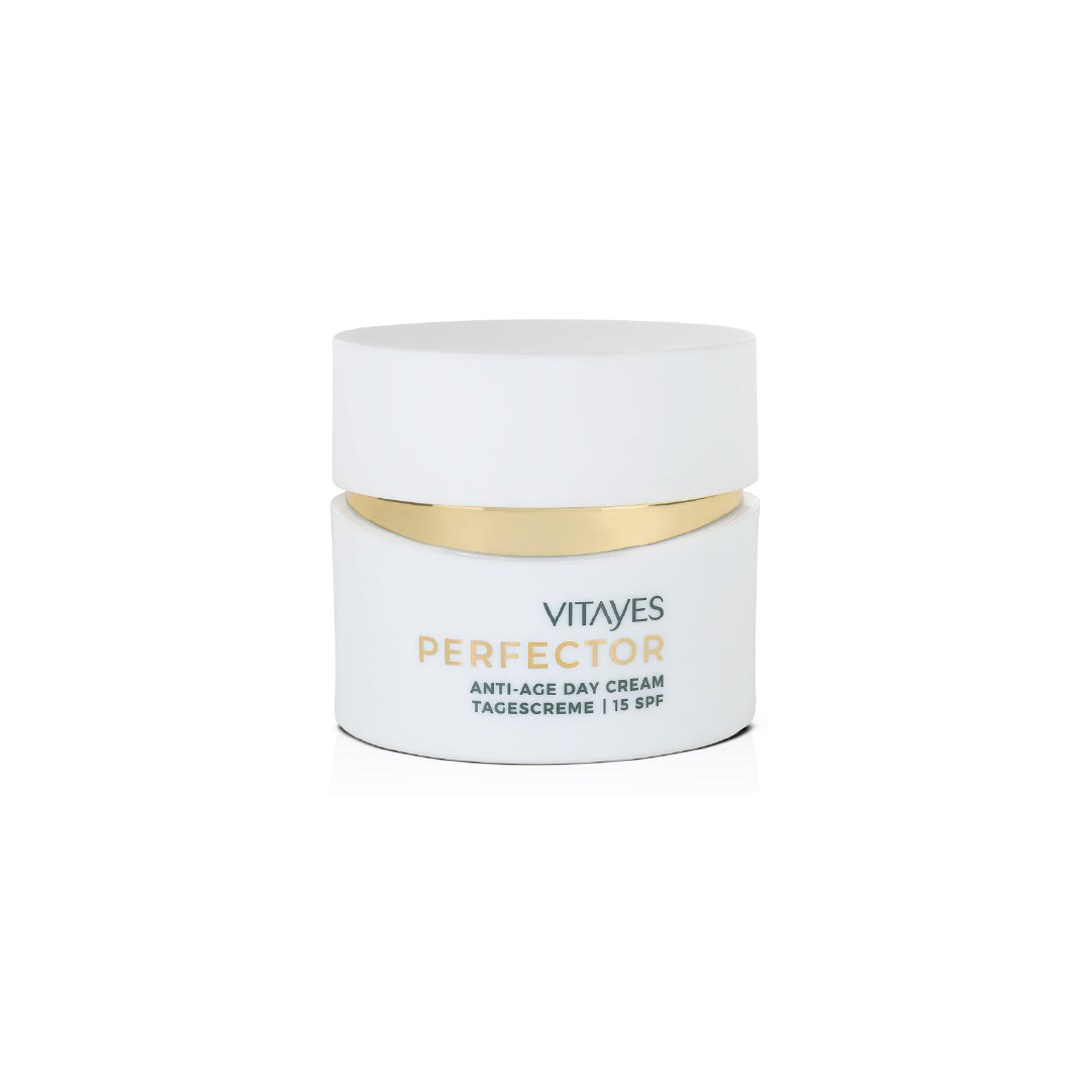 Perfector Anti-Age Day Cream, face cream with 24-hour moisture for the skin.